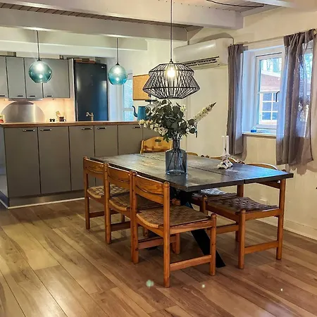 8 Person In Aakirkeby Prázdninový dům